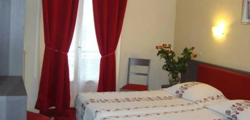 Hotel Hipotel Pere-lachaise Republique 3*
