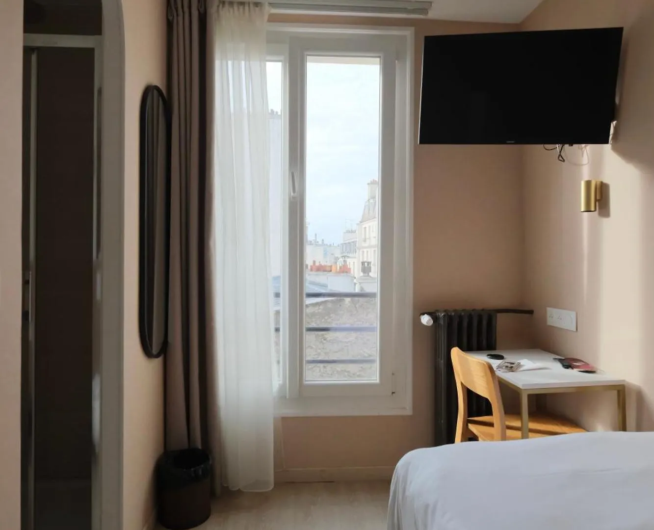 Hipotel Pere-lachaise Republique Hotel